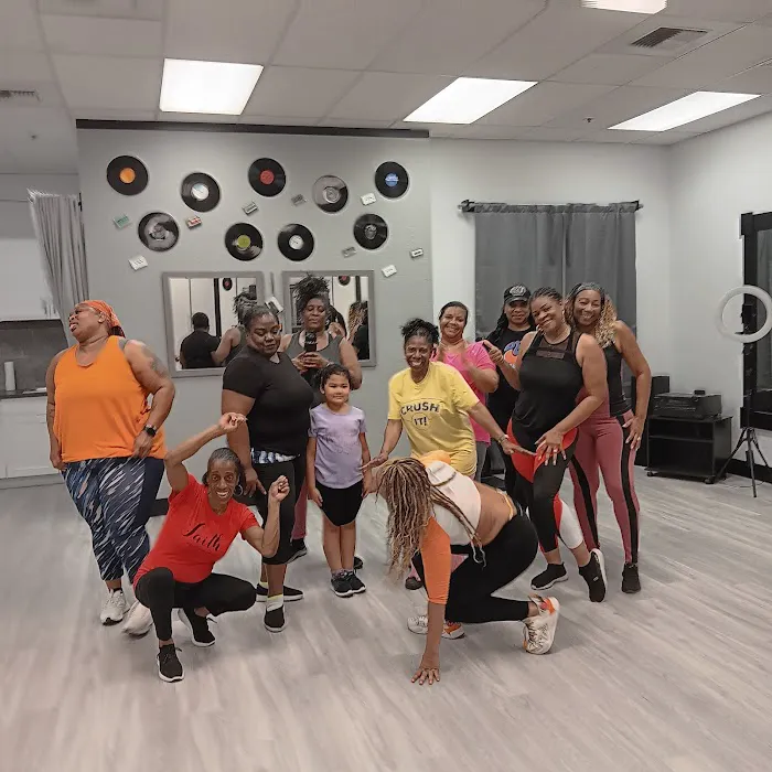 Silhouettes Dance Studio Picture 9