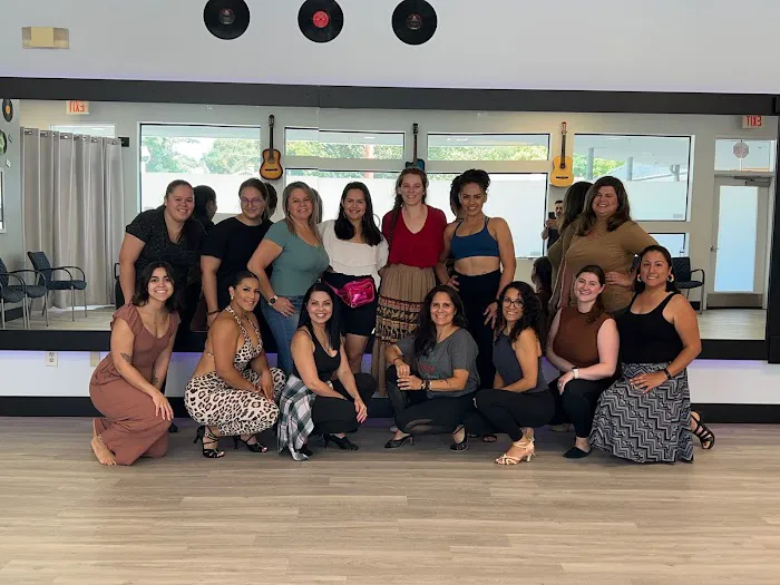Silhouettes Dance Studio Picture 7