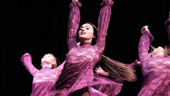 Footnotes Dance Studio Picture 6
