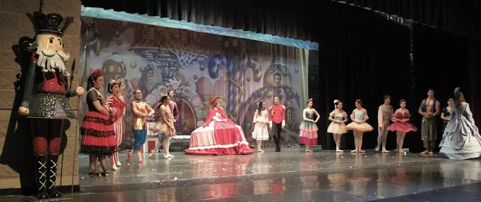 Merced Academy of Dance Picture 1