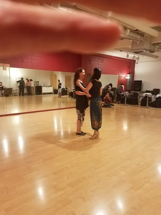 La Pista Tango School Picture 3