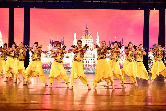 Gurus Of Dance - Bollywood Dance Classes Cupertino Picture 7