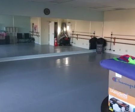 Dance Live Dream Center
