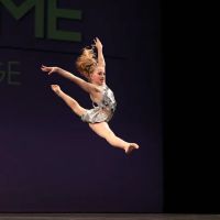 Barbara Thompson School-Dance ico