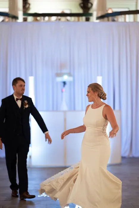 The Wedding Dance Studio Picture 1