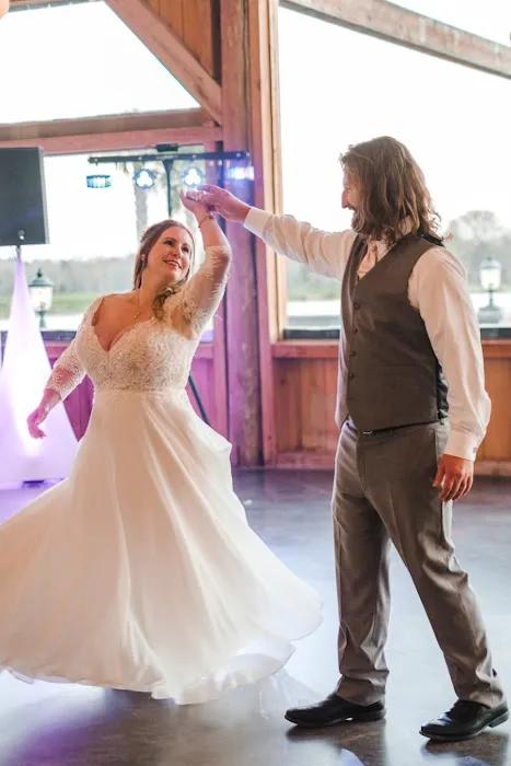 The Wedding Dance Studio Picture 6