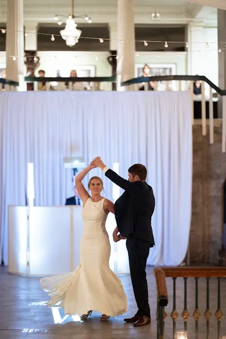 The Wedding Dance Studio Picture 7