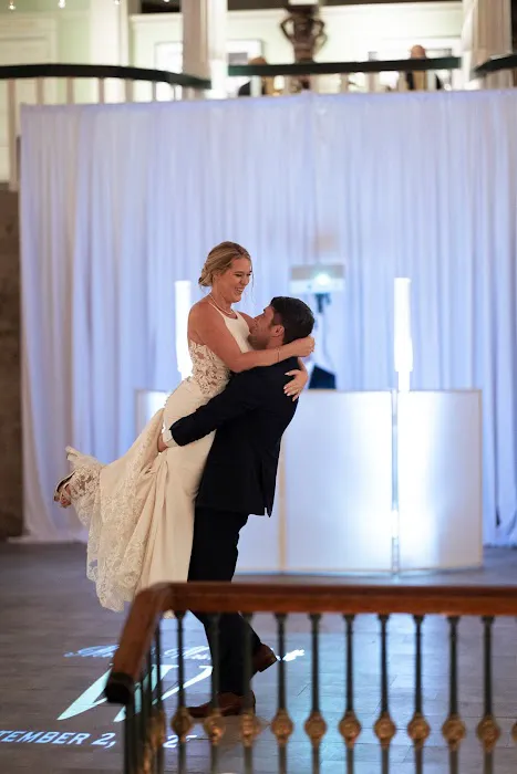 The Wedding Dance Studio Picture 2