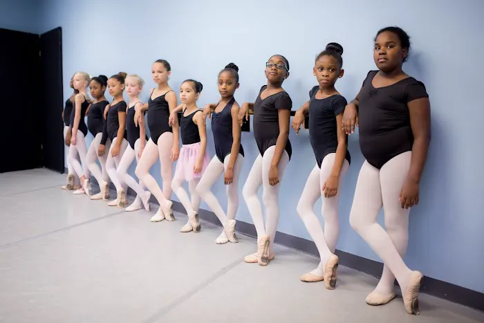 Monet School of Ballet Picture 1