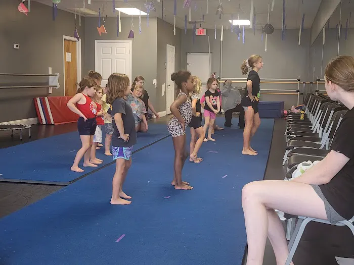 Ocean Way School-Dance Picture 1