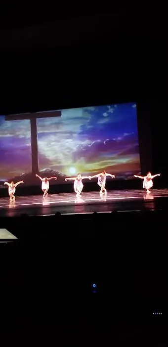 Ocean Way School-Dance Picture 3