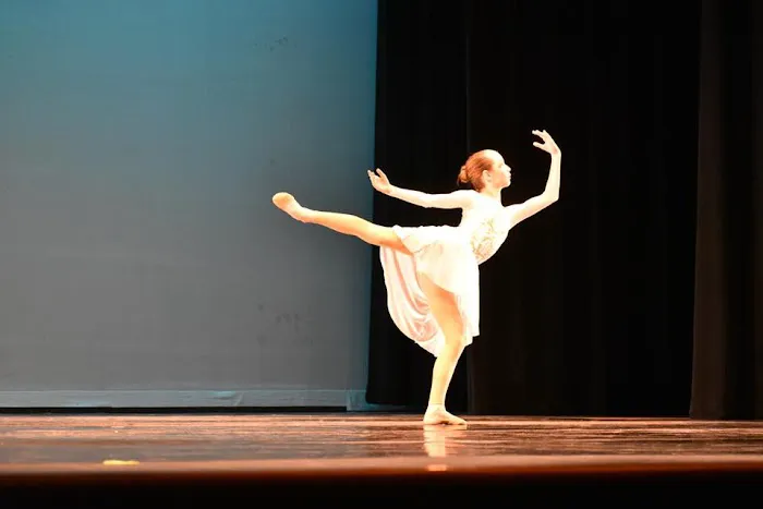 Ocean Way School-Dance Picture 8