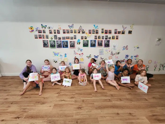 Ocean Way School-Dance Picture 5