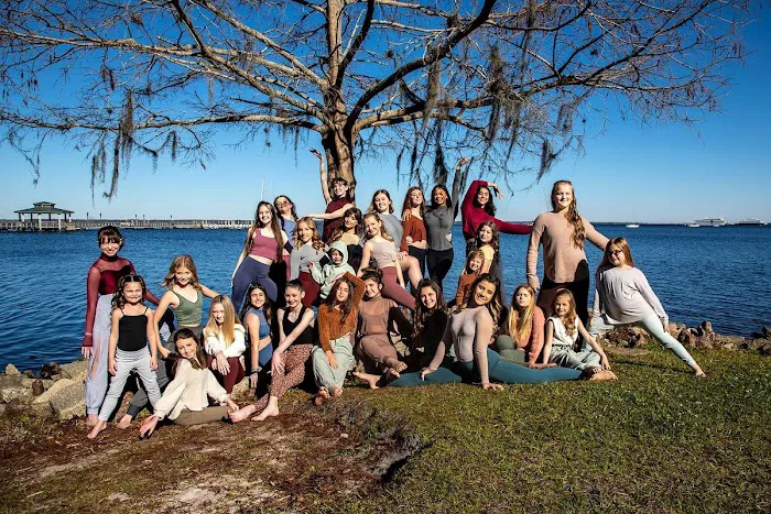 Relevé Academy of Dance Picture 5