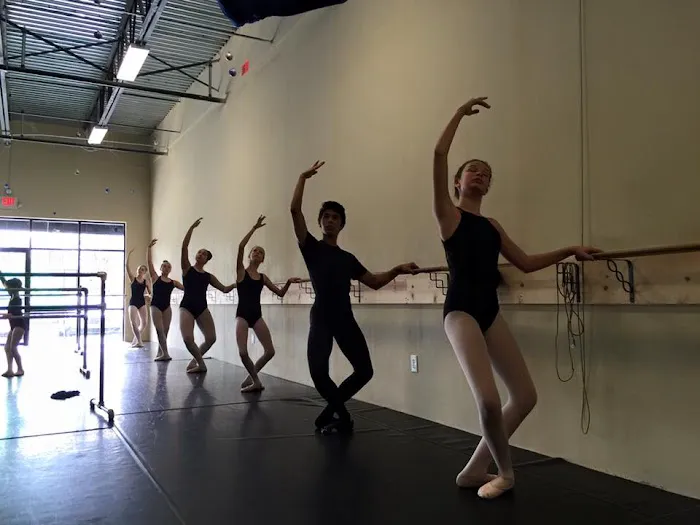 Dance4Life Picture 2