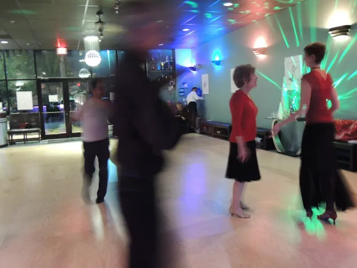 Dance Alday Ballroom & Latin Studio Picture 5