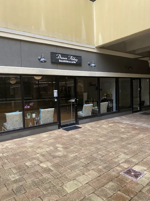 Dance Alday Ballroom & Latin Studio Picture 3