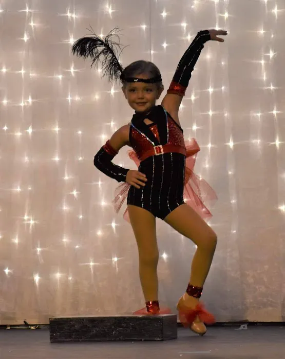 Jessica Dominey School-Dance Picture 5