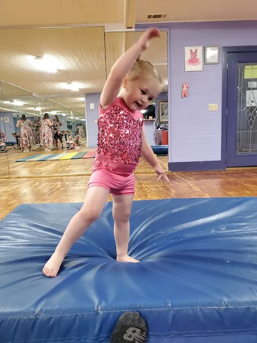Anita's Dance Studio Picture 5