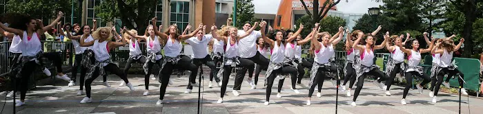 Showtime USA - Hip Hop Dance Team Picture 5
