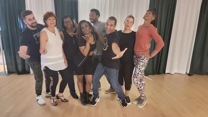 Latin Dance Jax Picture 2
