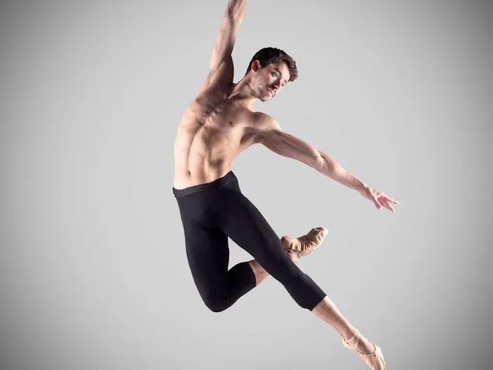 Bazaar Dance Academy Picture 3