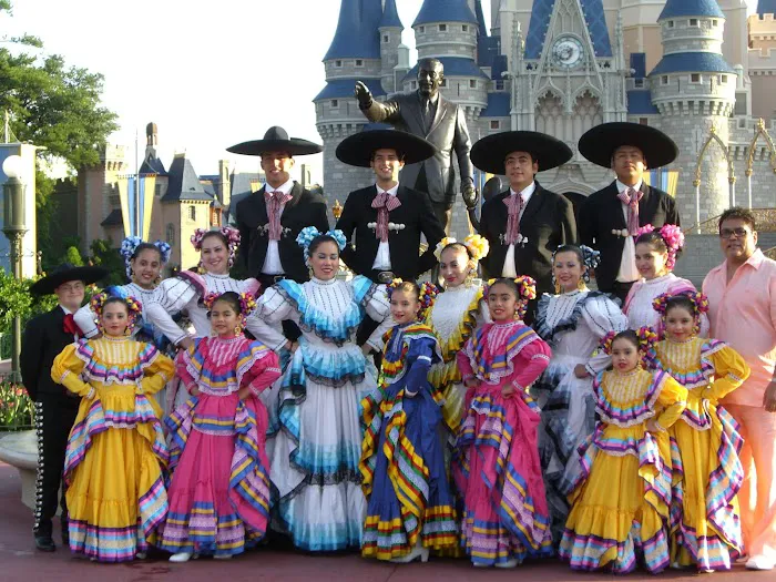Ballet Folklorico of El Paso Picture 4