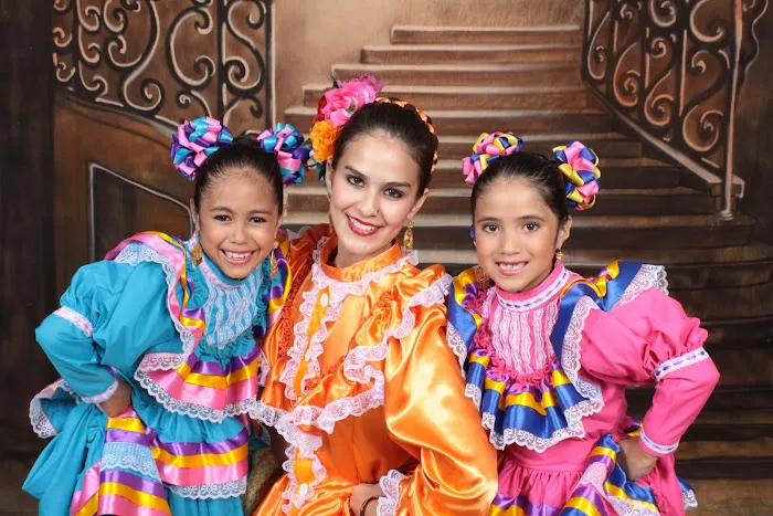 Ballet Folklorico of El Paso Picture 6