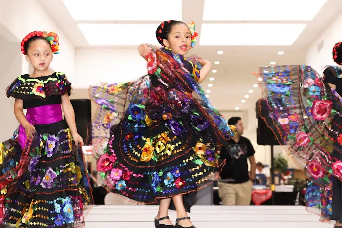 Kahlo Folklorico Dance Studio Picture 6