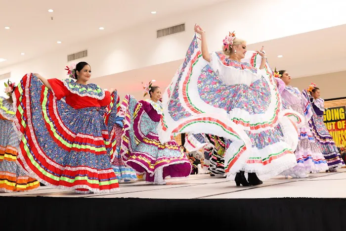 Kahlo Folklorico Dance Studio Picture 5