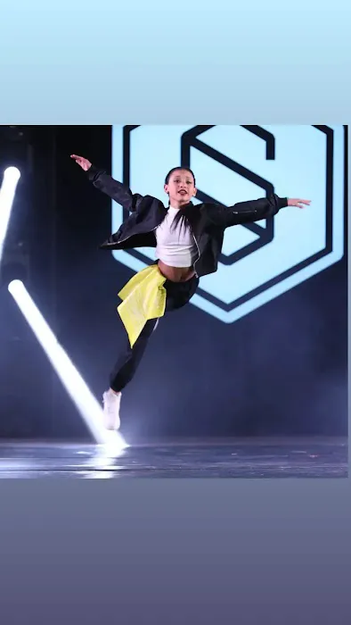 Desert Eagle Productions Dance Studio Picture 5