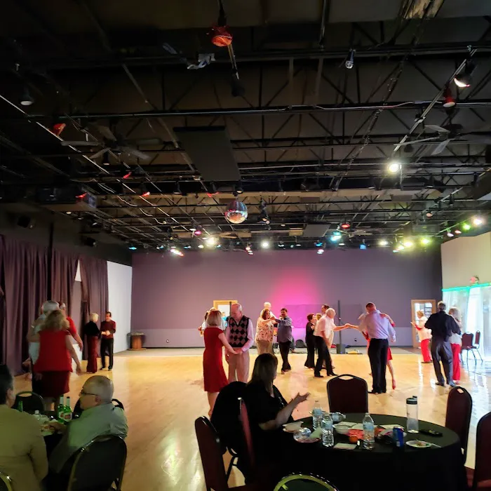 Shundo Ballroom Dance Studio Picture 7