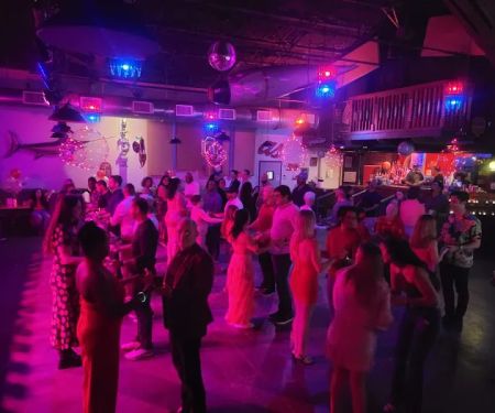 Tonos Latin Dance