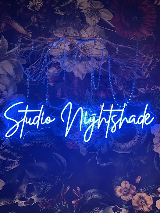 Studio Nightshade Pole Dance Picture 8