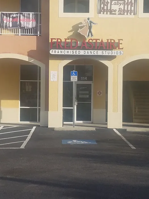 Fred Astaire Dance Studios Picture 6