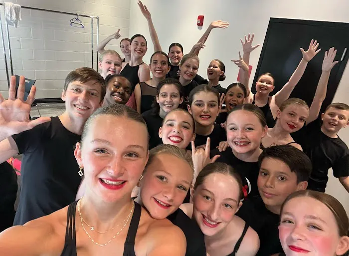 Jansen Dance Project Picture 10