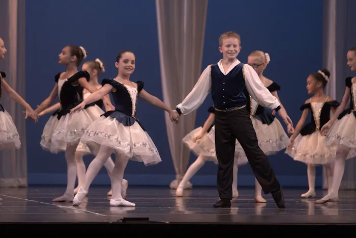 Karl & DiMarco North Tampa Dance Studio Picture 6