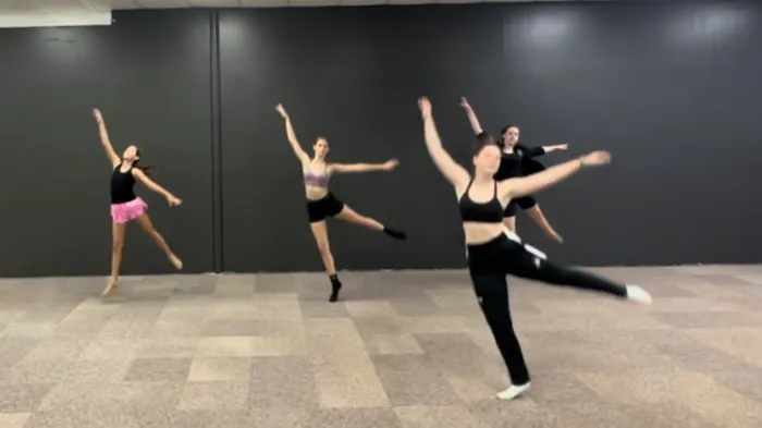 Alessi Dance Factory Picture 2