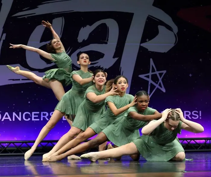 Alessi Dance Factory Picture 8
