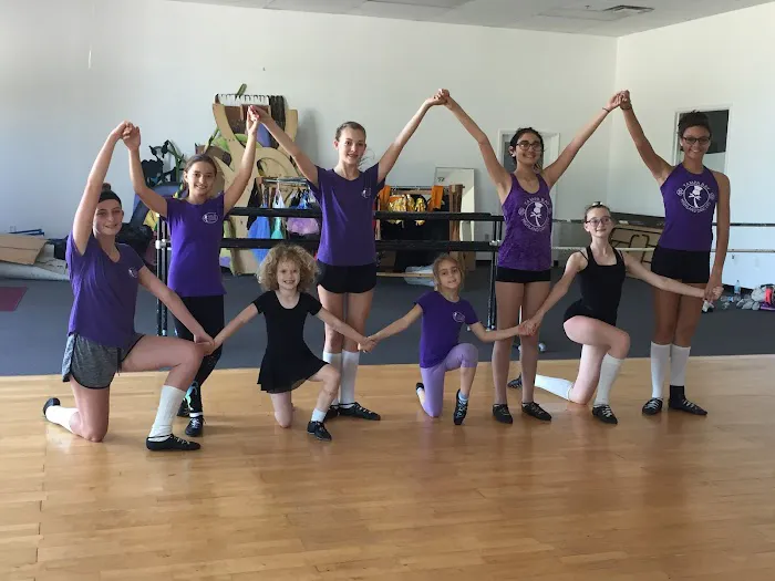 Palm & Thistle Highland Dancers Picture 3
