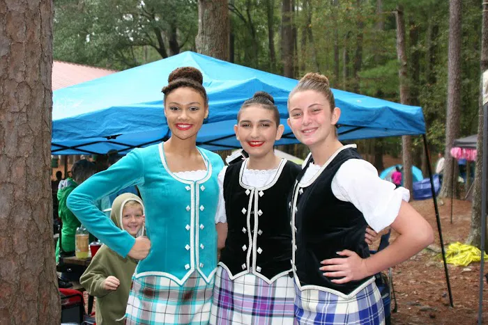 Palm & Thistle Highland Dancers Picture 9
