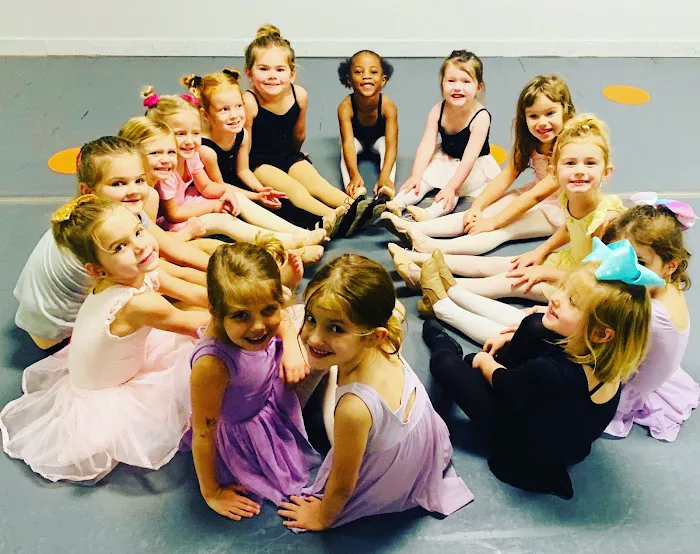 Fusion Dance Company Picture 4