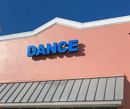 Armetta's Grand Jete Studio of Dance