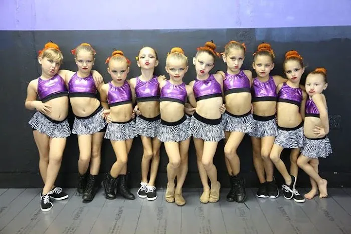 Just Dance Academy Picture 7