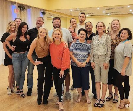Salsa & Bachata with Kamila