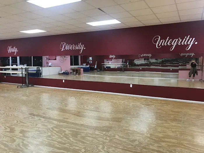 Mary-Ann's School of Dance, LLC Picture 3