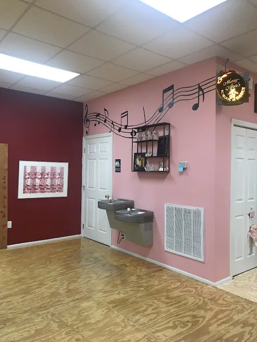 Mary-Ann's School of Dance, LLC Picture 1