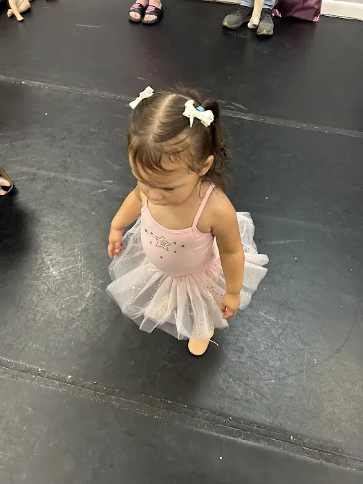 Twinkle Star Dance Academy Picture 1
