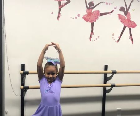 Crystalu2019s World Of Dance