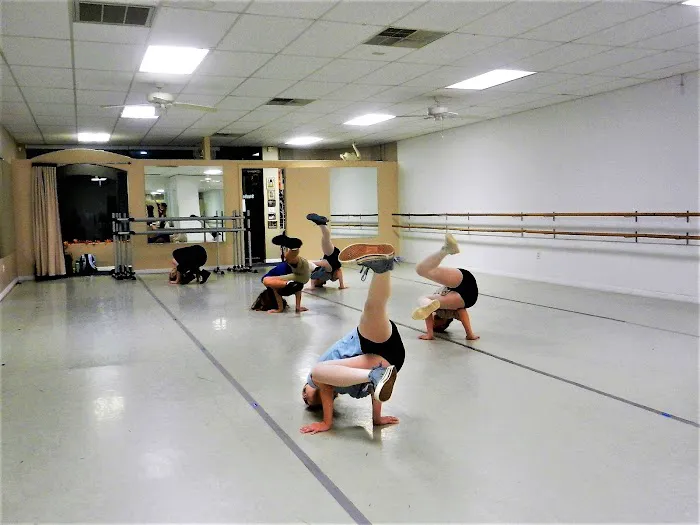 Studio 1 Ballet Picture 3